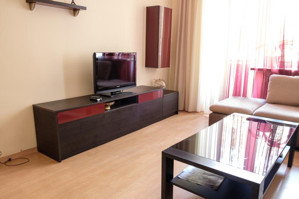 Apartment On Hanrapetutyan Street Yerevan Exterior foto